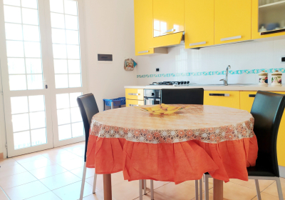 Casa Vacanze Appartamento Iris In Villa